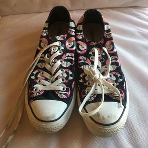 WWF panda bear converse all star lace up sneakers